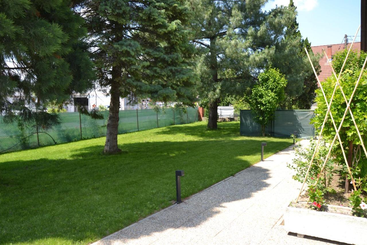 Akvamarin Apartman Keszthely Buitenkant foto